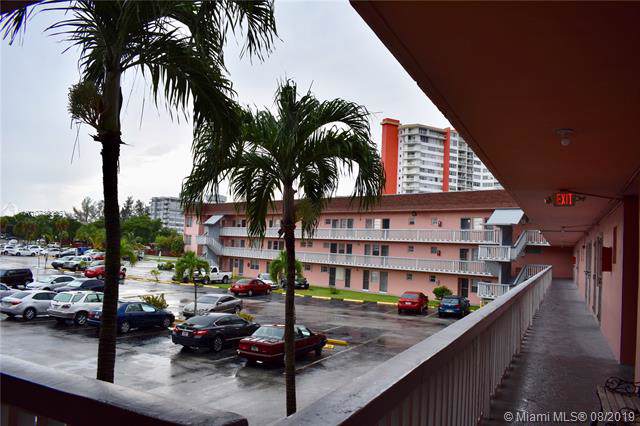 18555 14th Ave - Photo 1