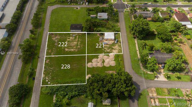 221 3 Ave - Photo 1