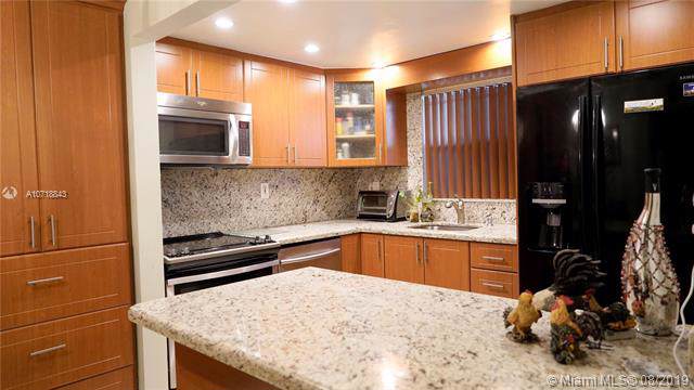 1425 Arthur St - Photo 1