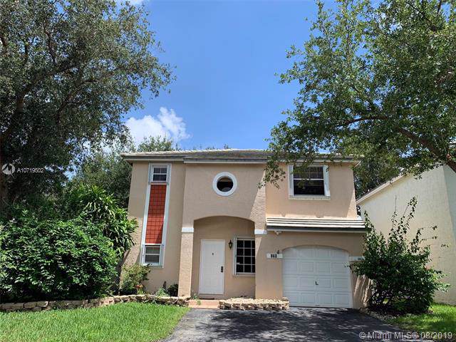860 98th Ave - Photo 1