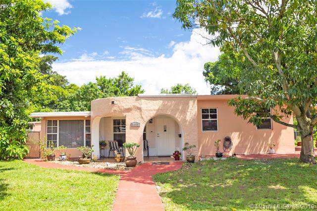 6485 Miramar Pkwy - Photo 1