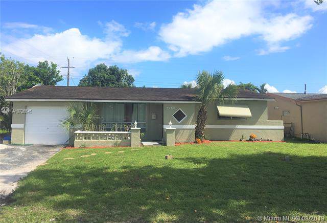 7753 Embassy Blvd - Photo 1