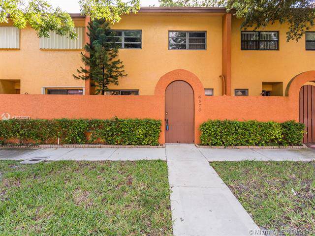 4570 90th Ave - Photo 1