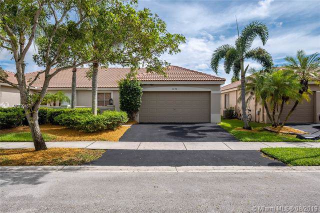 2098 Borealis Way - Photo 1
