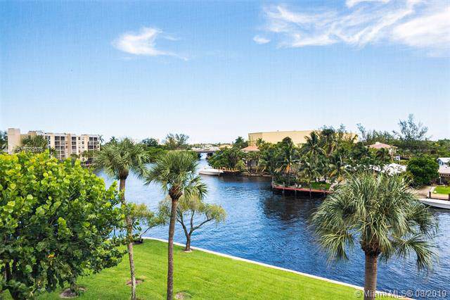 13 Royal Palm Way - Photo 1