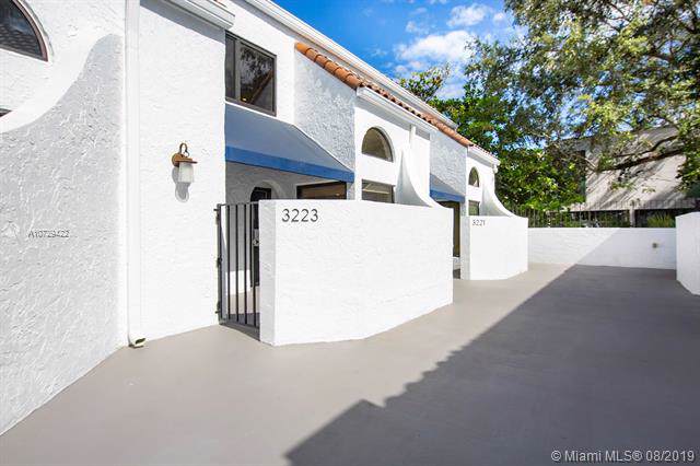 3223 Mary St - Photo 1