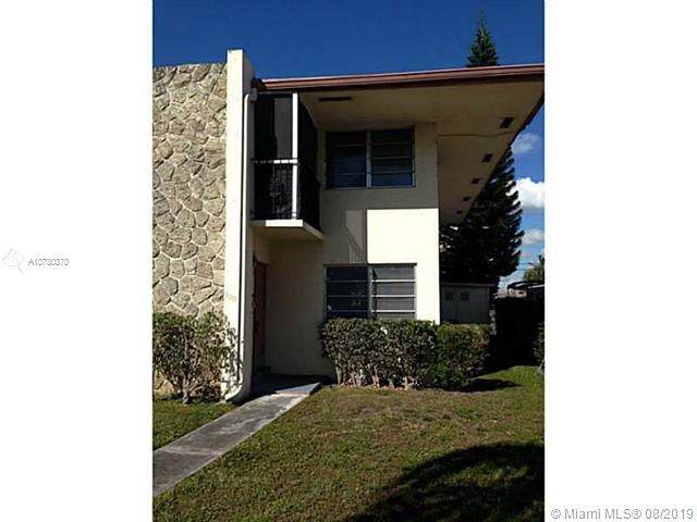 5301 Hollywood Blvd - Photo 1