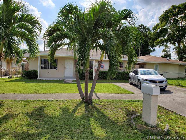 414 Sharar Ave - Photo 1