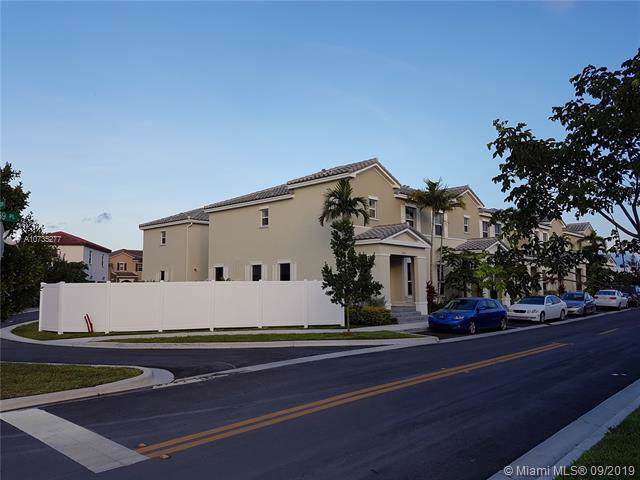9545 169th Pl - Photo 1