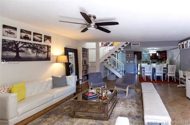 100 115th Terrace - Photo 1
