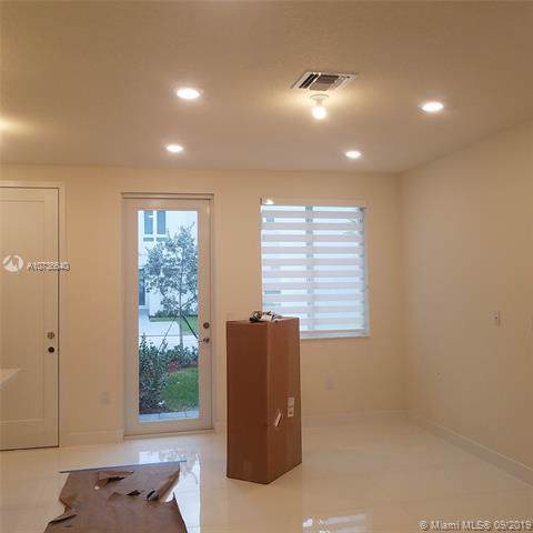 6472 103rd Place - Photo 1