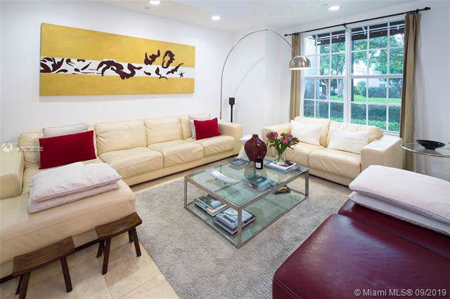 7681 54th Ct - Photo 1