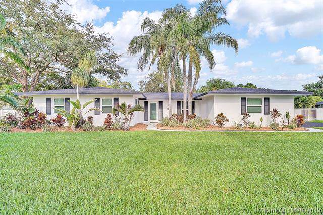 16142 SW 87th Court - Photo 1