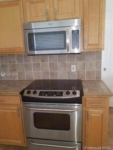 10451 4th Ave - Photo 1