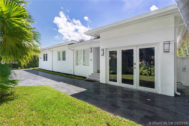8858 Froude Ave - Photo 1