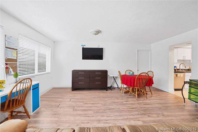 9971 Bay Harbor Dr - Photo 1