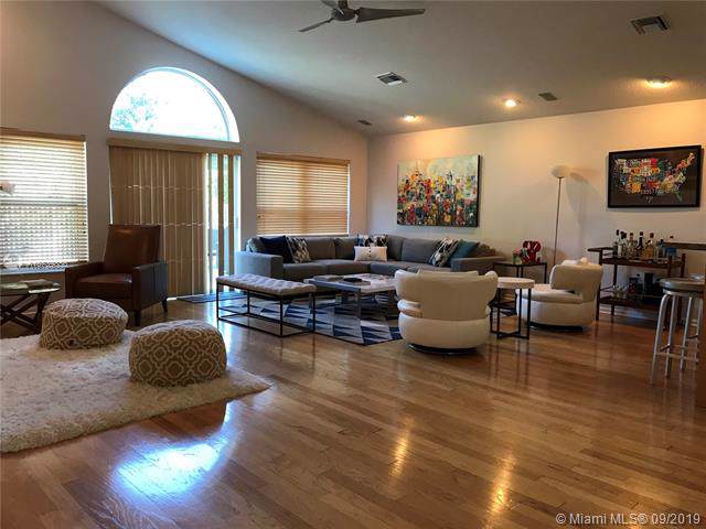 538 Misty Oaks Dr - Photo 1