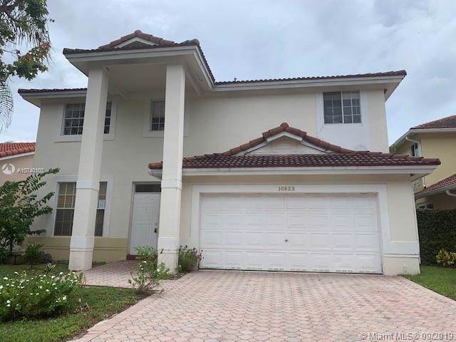 10923 153rd Ct - Photo 1