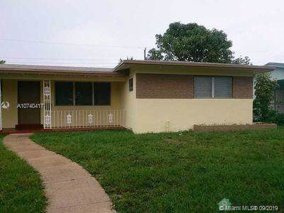 340 31st Ave - Photo 1