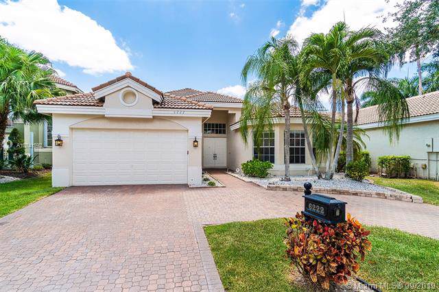 6222 125th Ave - Photo 1