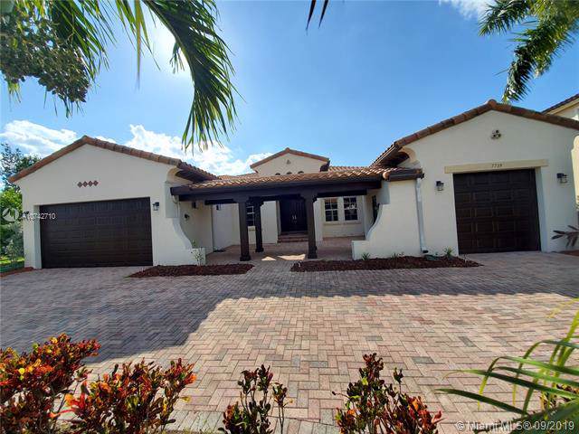 7739 112th Way - Photo 1