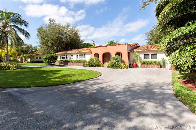 9050 85 Avenue - Photo 1