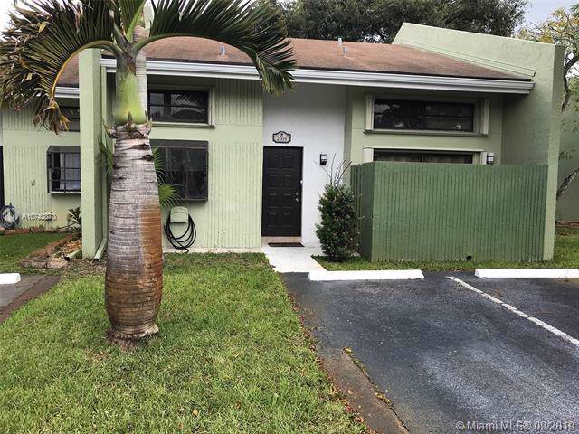 2840 Oakland Forest Dr - Photo 1