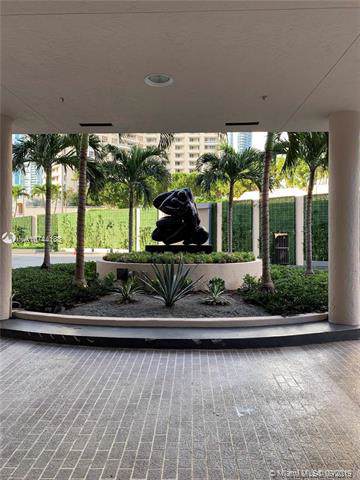 540 Brickell Key Dr - Photo 1