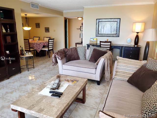 18071 Biscayne Blvd - Photo 1