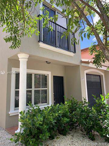 855 6th Pl - Photo 1