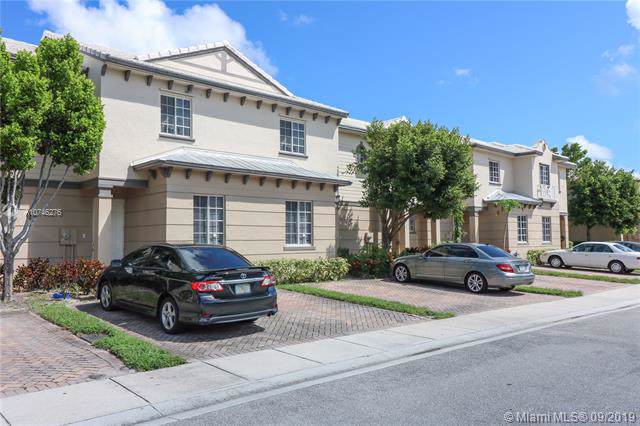 1222 Lucaya Dr - Photo 1