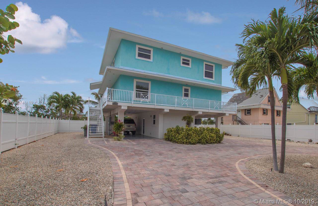 544 Sombrero Beach Rd - Photo 1