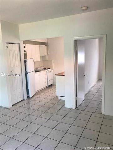 2160 Bay Dr - Photo 1