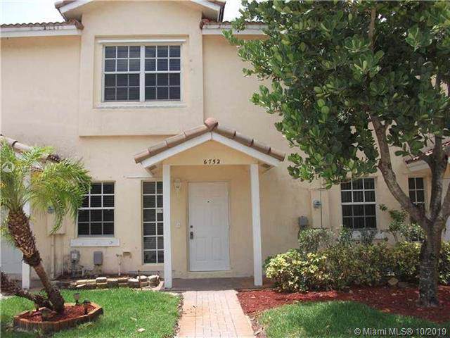 6752 Sienna Club Dr - Photo 1