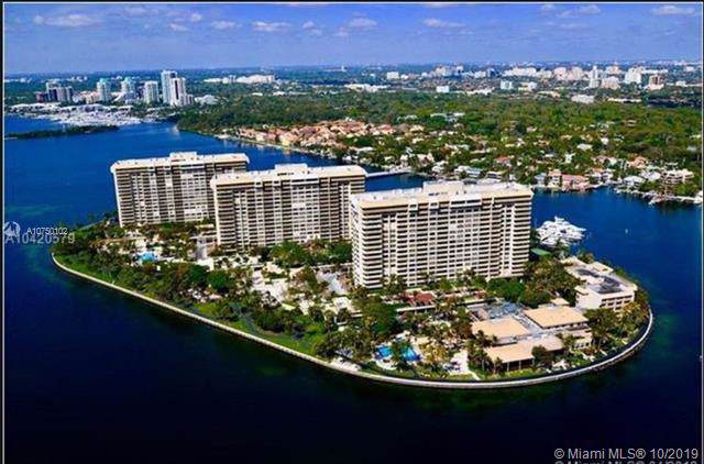 1 Grove Isle Dr - Photo 1