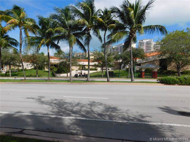 971 Crandon Blvd - Photo 1