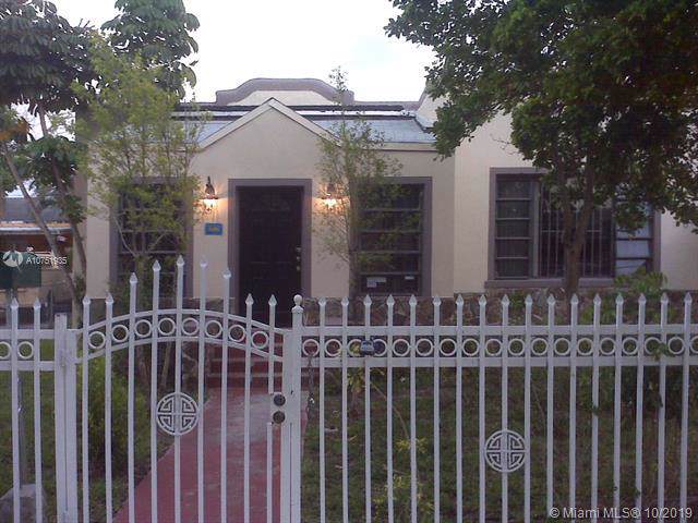 558 Nw 43 Street - Photo 1