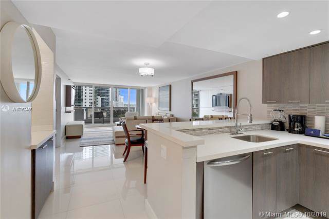 1717 Bayshore Dr - Photo 1