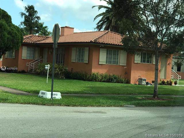 1258 Obispo Ave - Photo 1
