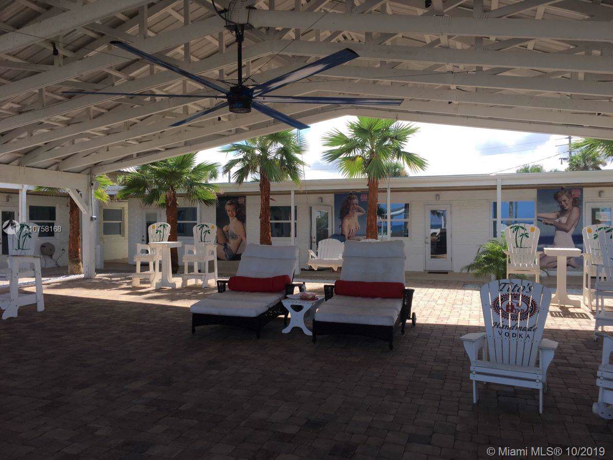 1204 S Oceanshore Blvd - Photo 1 1204 S Oceanshore Blvd - Photo 1