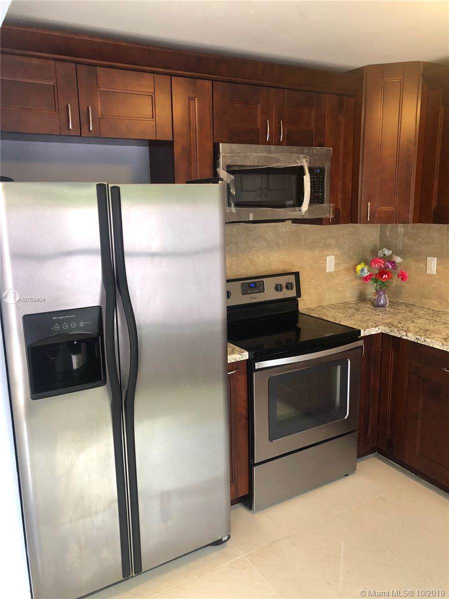 2560 60th Pl - Photo 1