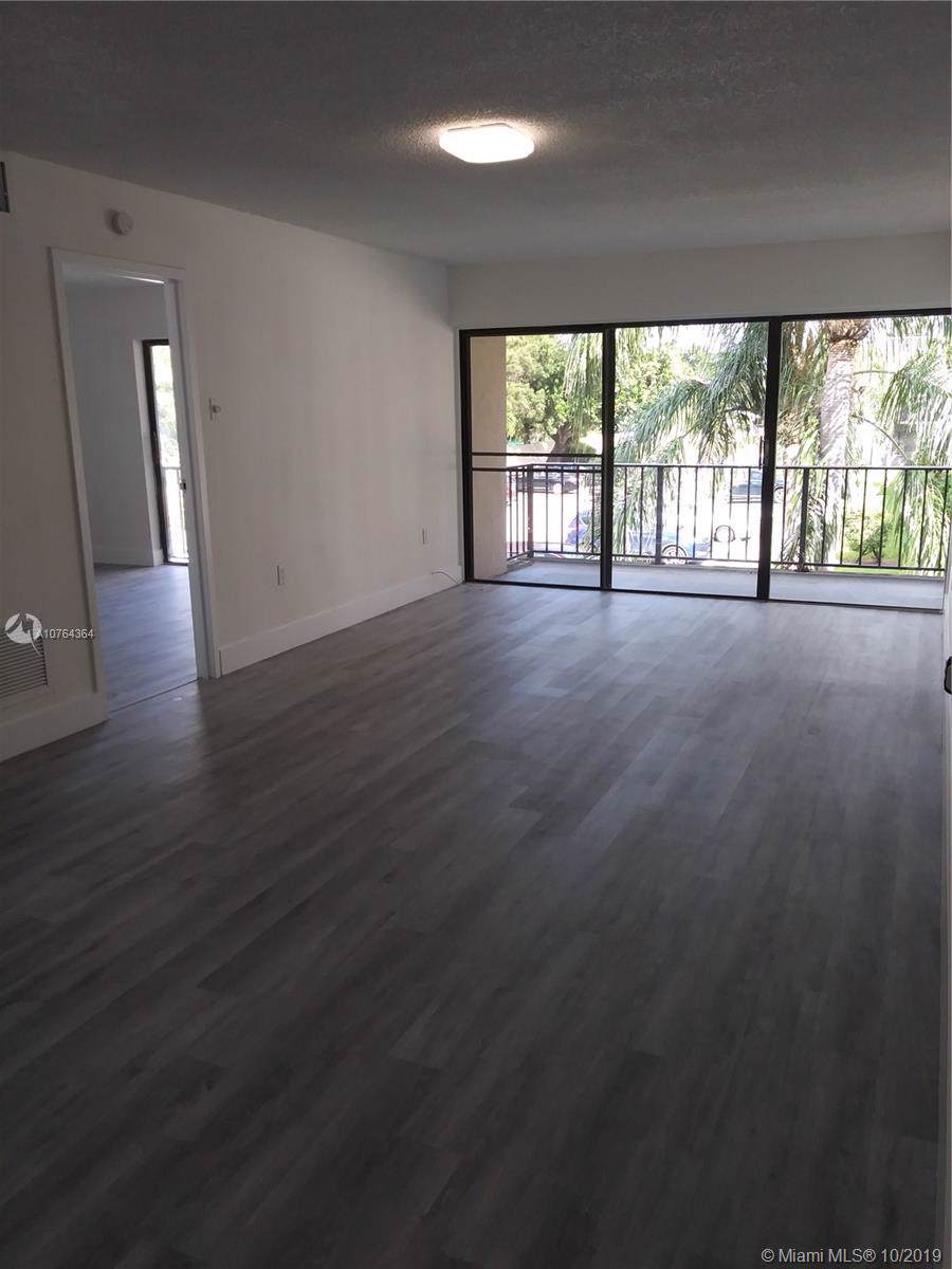 5773 Washington - Photo 1