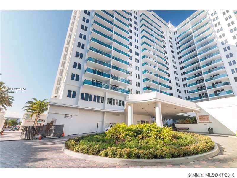 2301 Collins Ave - Photo 1