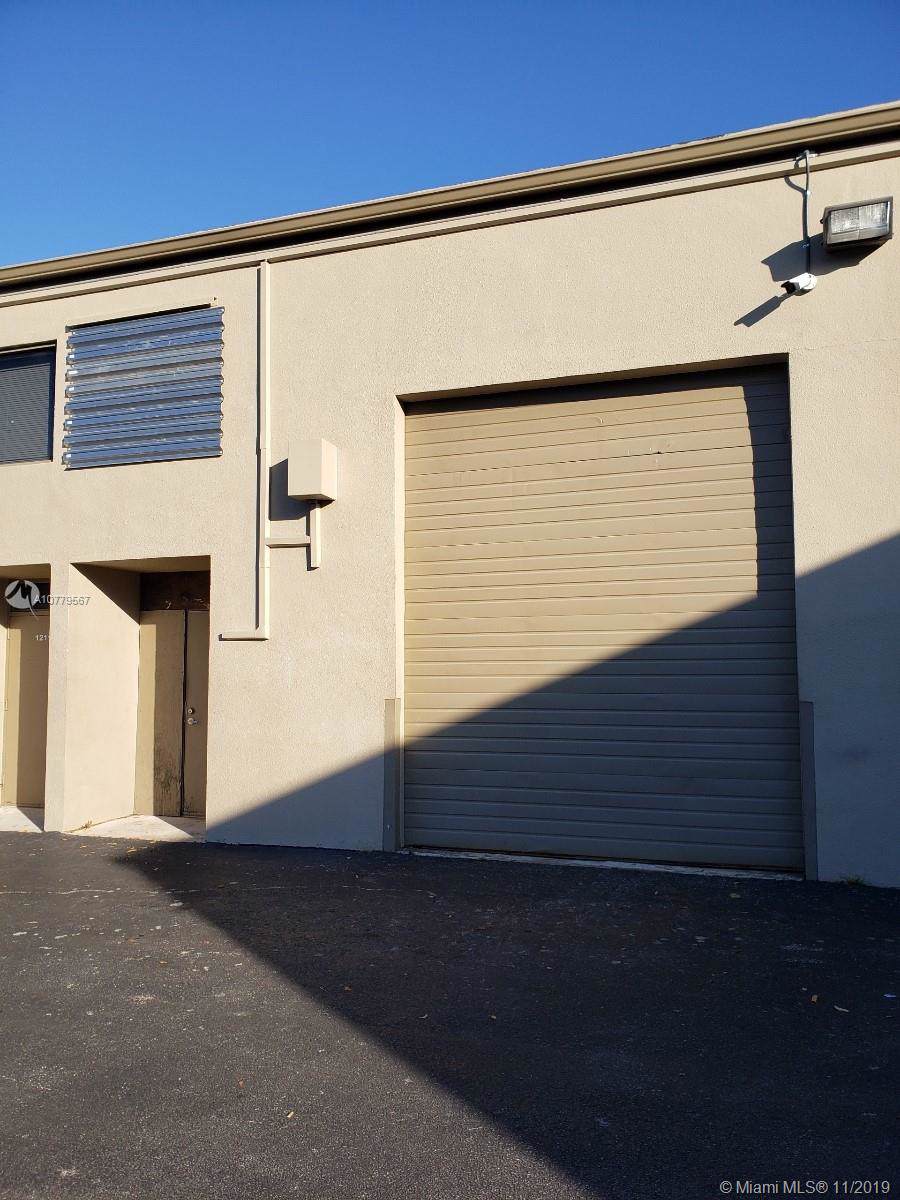 12115 131st Ave - Photo 1