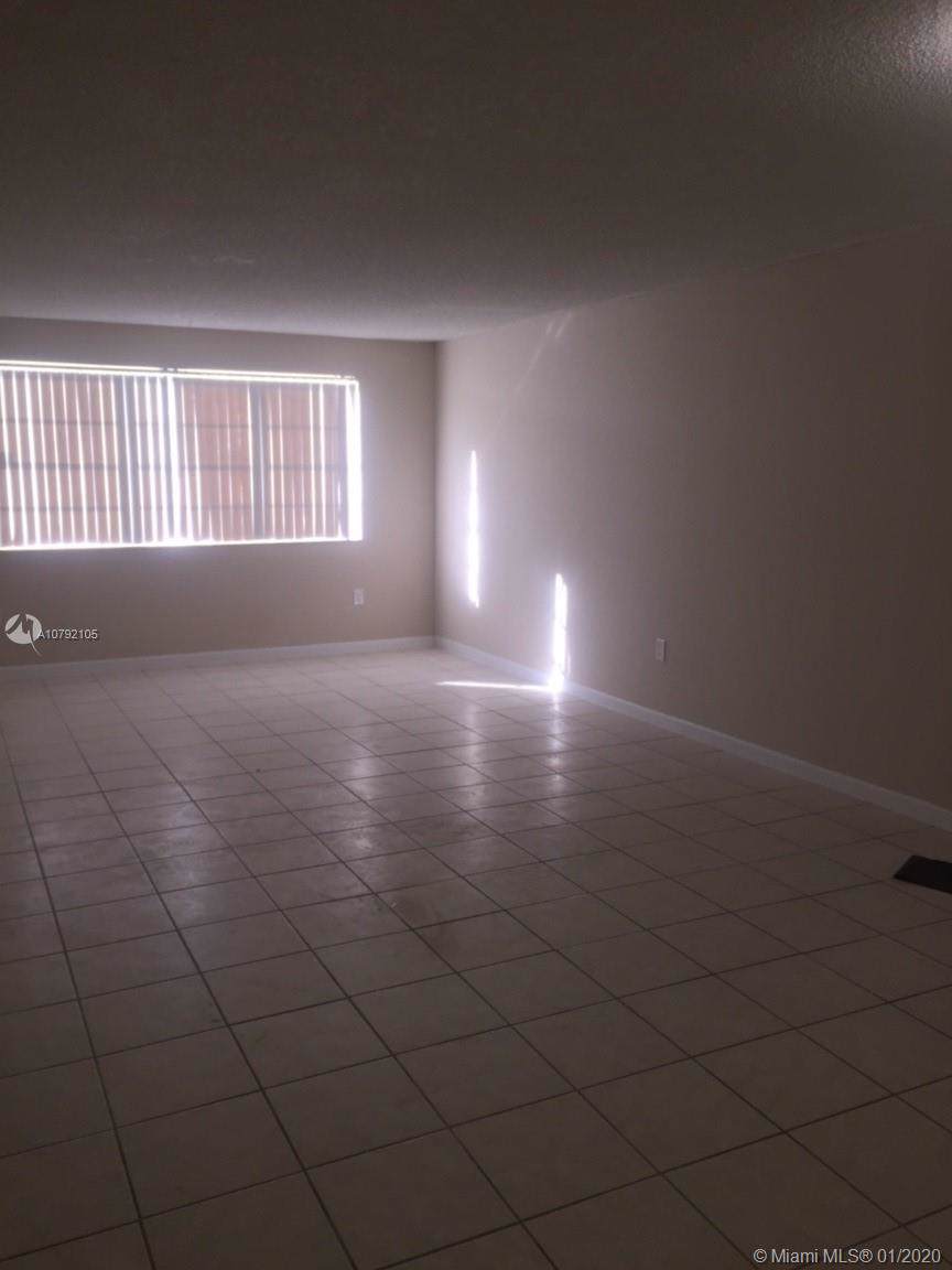 6960 186th - Photo 1