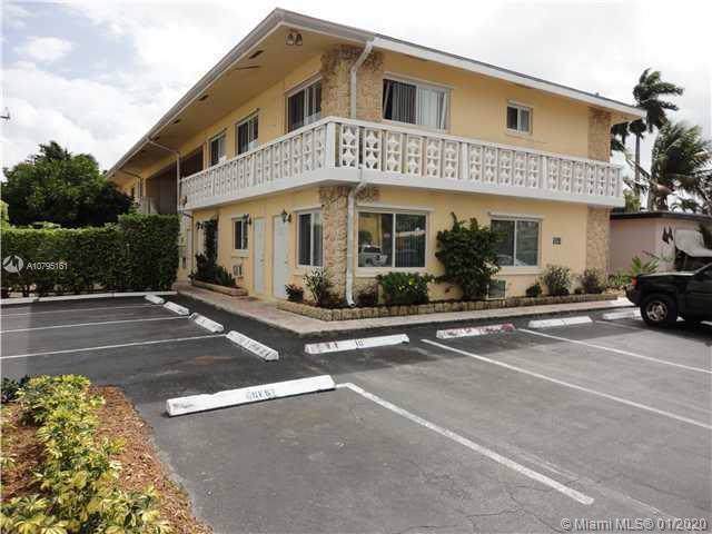 1044 8th Ave - Photo 1
