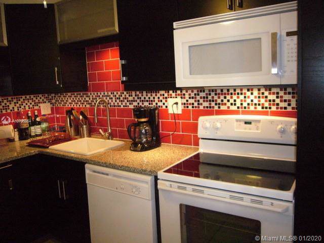 8421 Lagos De Campo Blvd - Photo 1 8421 Lagos De Campo Blvd - Photo 1