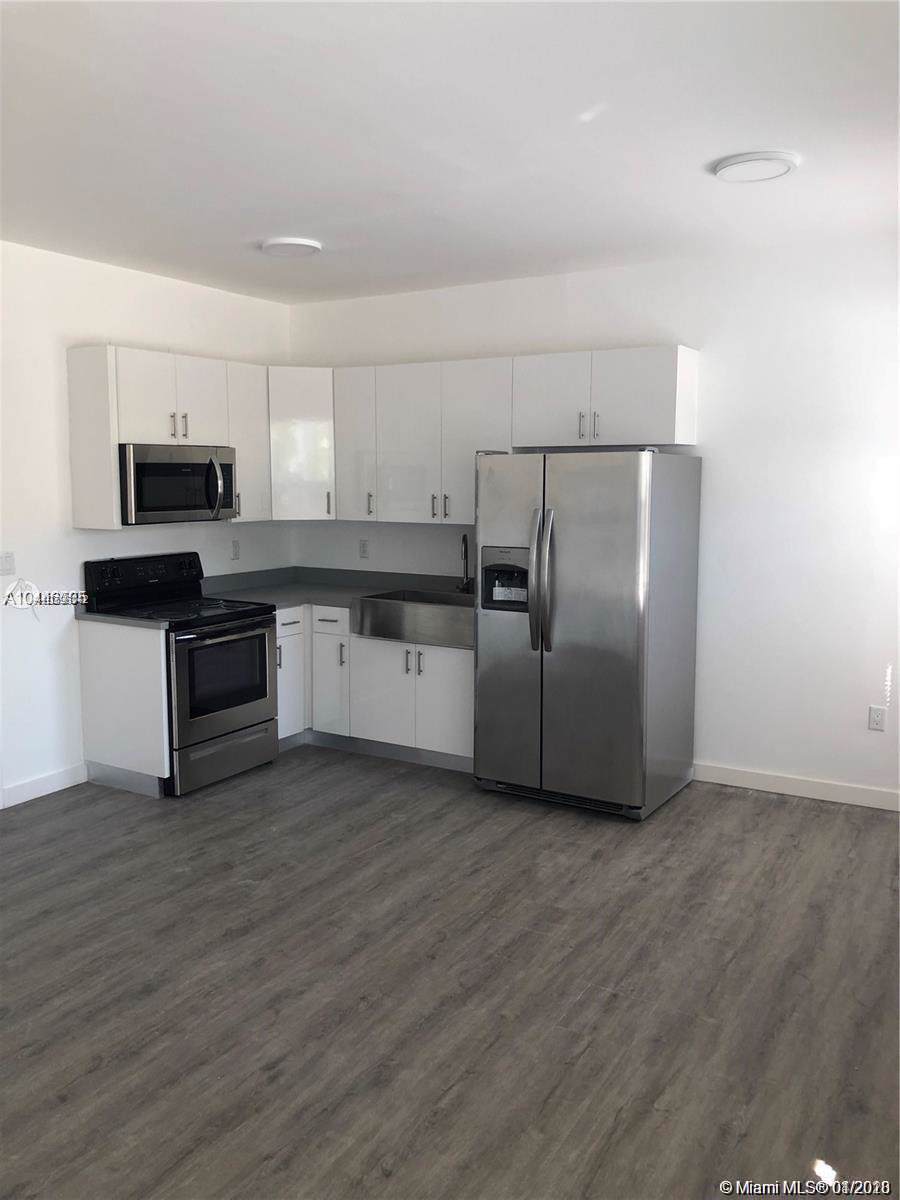 402 12th Ave - Photo 1