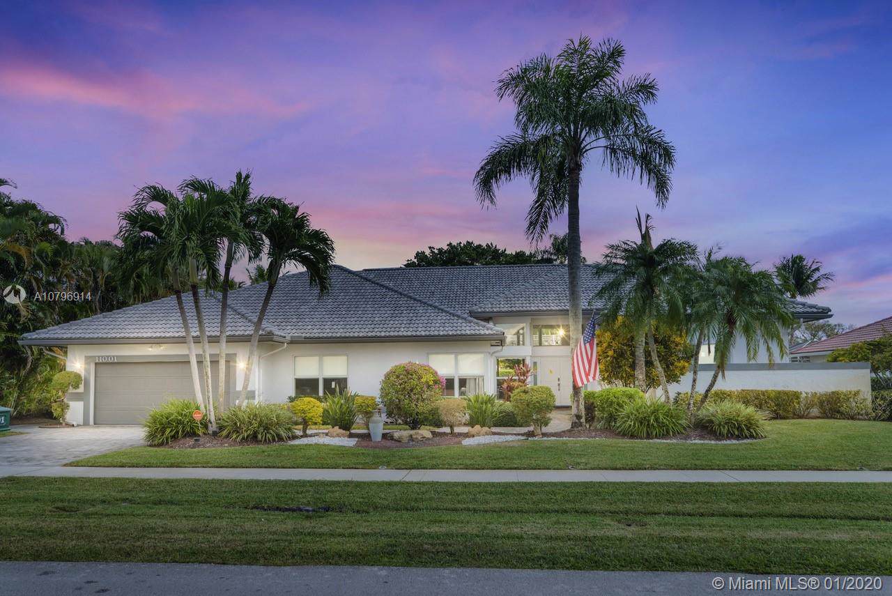 11001 Boca Woods Ln - Photo 1