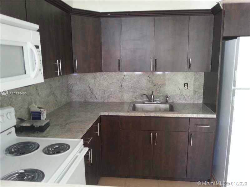 824 26th Ave - Photo 1